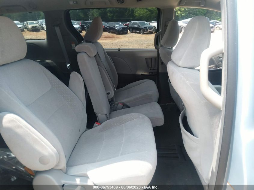 2015 TOYOTA SIENNA LE - 5TDKK3DC8FS549170