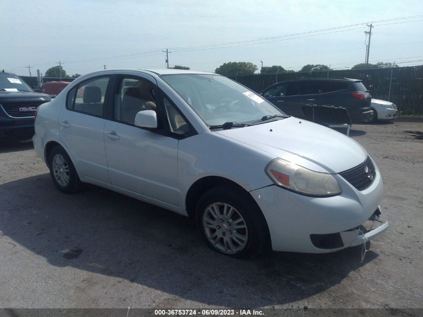2013 SUZUKI SX4 LE - JS2YC5A32D6100545