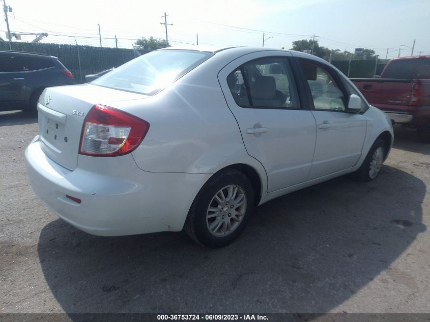 2013 SUZUKI SX4 LE - JS2YC5A32D6100545
