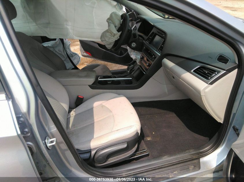 2017 HYUNDAI SONATA SE - 5NPE24AF0HH483661