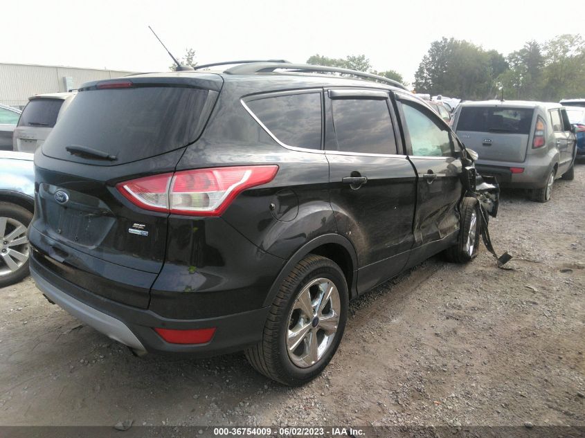 2015 FORD ESCAPE SE - 1FMCU9G90FUB02289