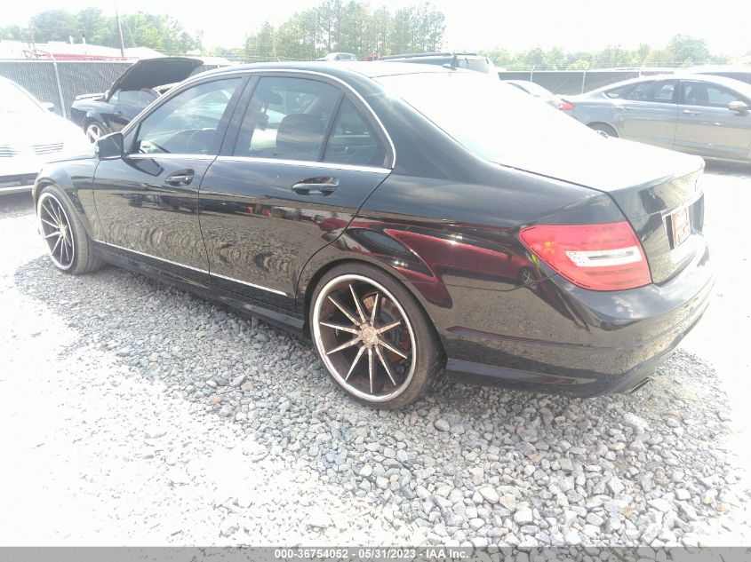 2014 MERCEDES-BENZ C-CLASS C 250 - WDDGF4HB5EA942336