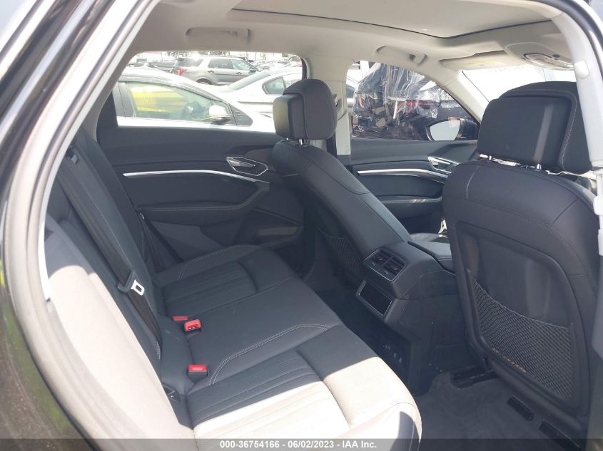 2019 AUDI E-TRON PREMIUM PLUS - WA1LAAGE9KB022226