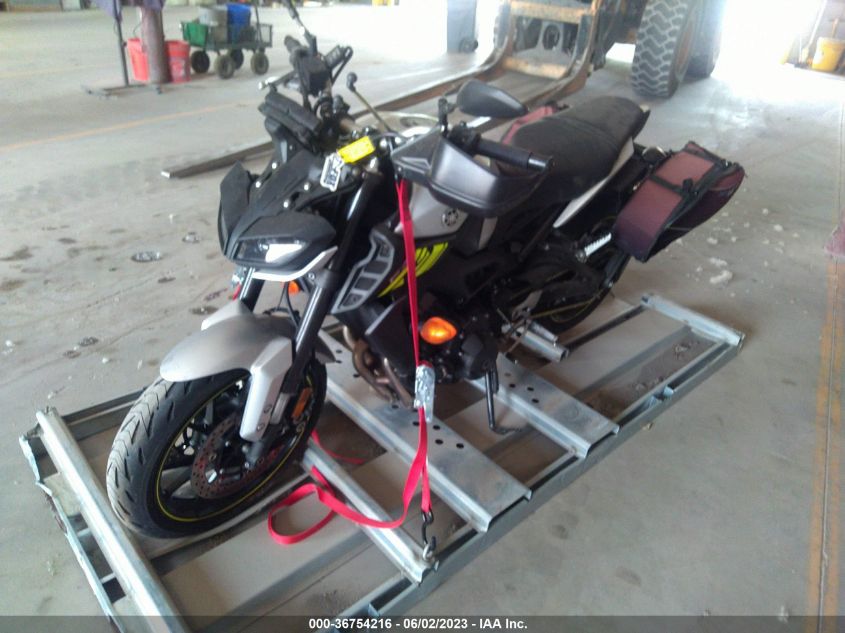 2017 YAMAHA FZ09 JYARN53E7HA001077