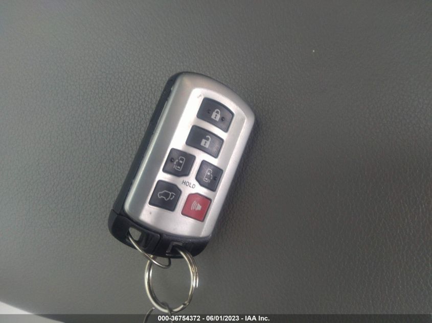 5TDYZ3DCXKS017340 2019 TOYOTA SIENNA - Image 11