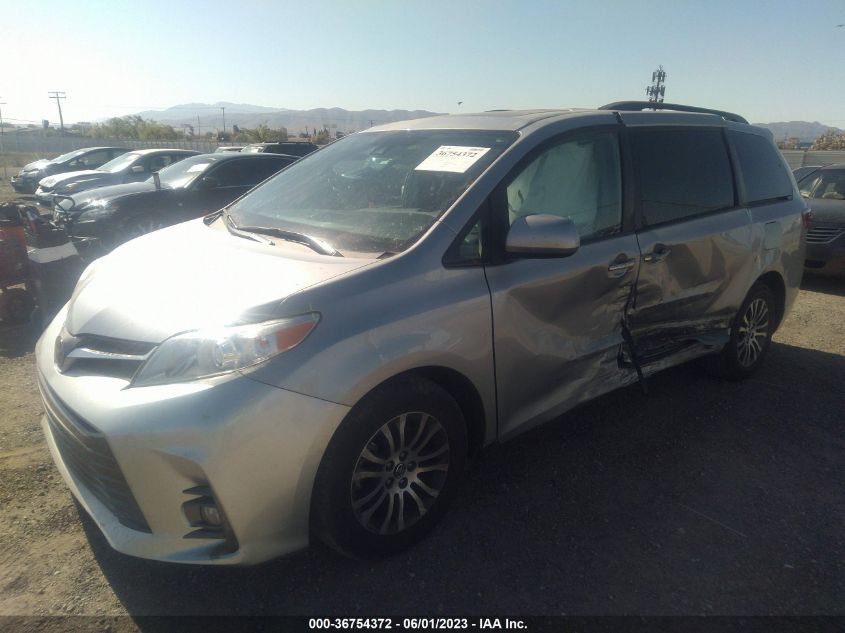5TDYZ3DCXKS017340 2019 TOYOTA SIENNA - Image 2
