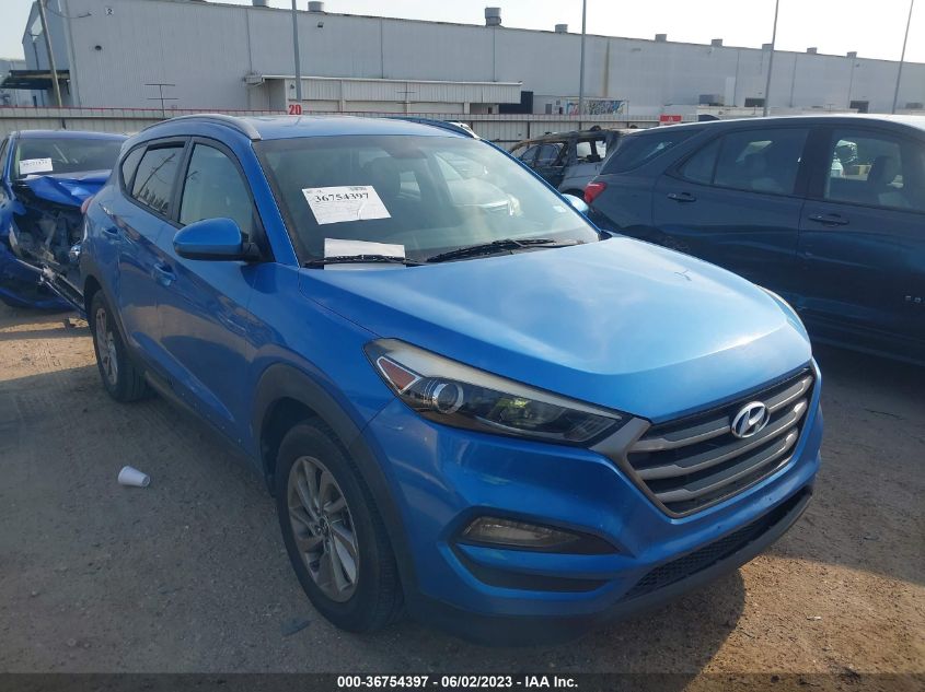 2016 HYUNDAI TUCSON SE - KM8J33A42GU069625