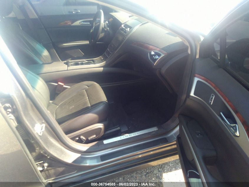 2014 LINCOLN MKZ - 3LN6L2G98ER830178