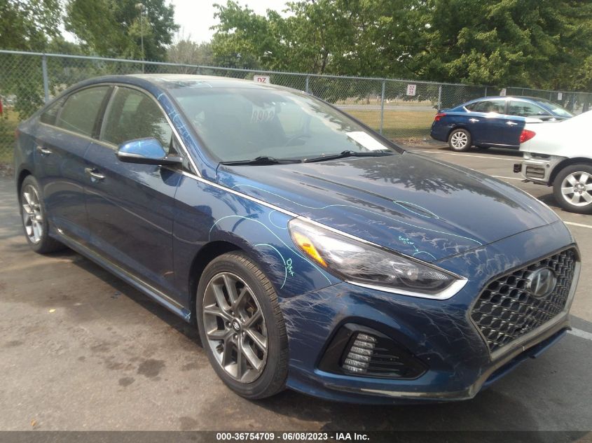 2018 HYUNDAI SONATA LIMITED - 5NPE34AB0JH641965