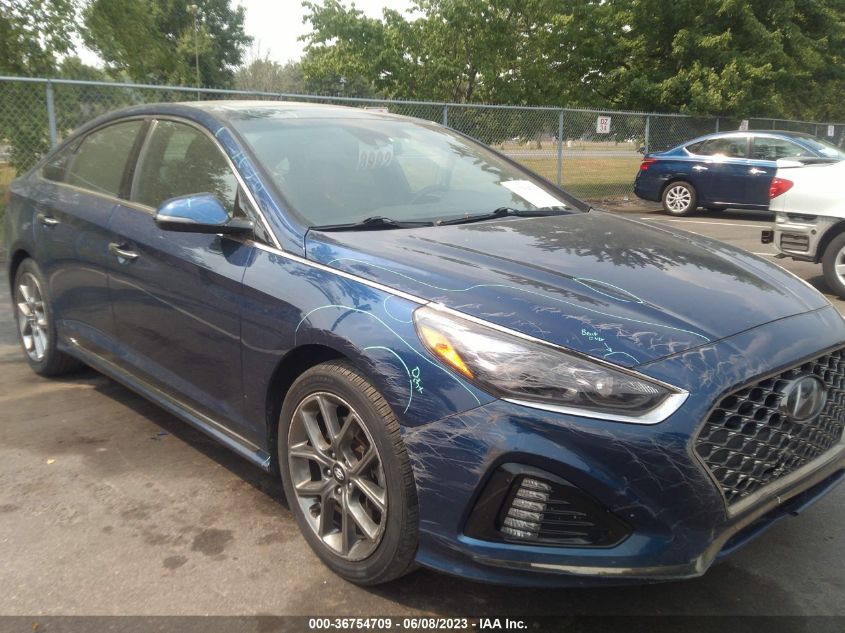 2018 HYUNDAI SONATA LIMITED - 5NPE34AB0JH641965