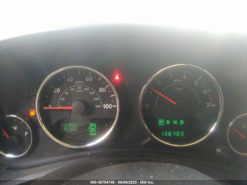 2013 JEEP WRANGLER UNLIMITED SAHARA - 1C4BJWEG0DL622178