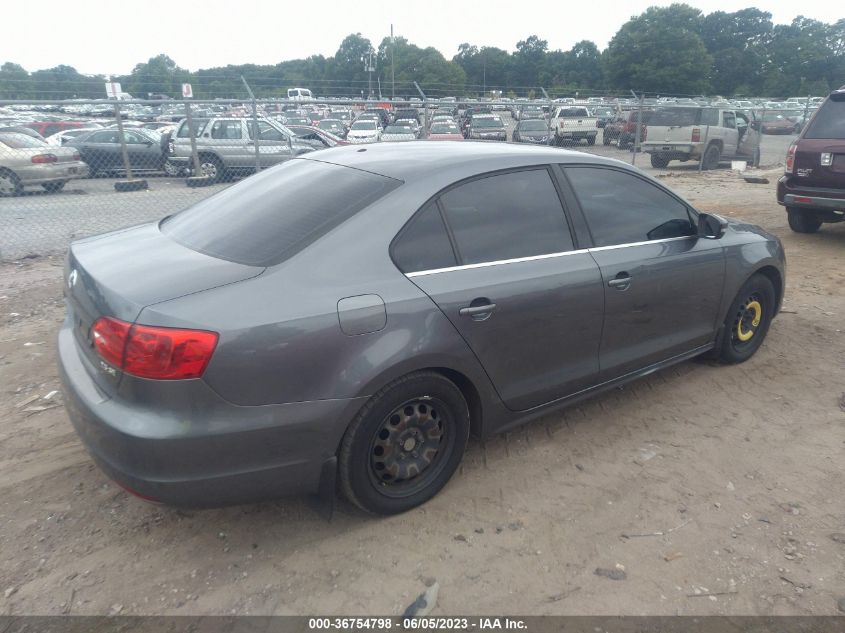 2013 VOLKSWAGEN JETTA SEDAN SE - 3VWDX7AJXDM403402