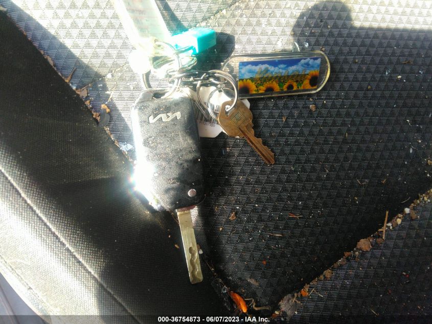 2022 KIA SOUL LX - KNDJ23AUXN7822062