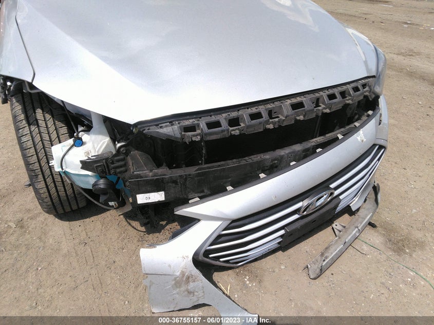 VIN 5NPD84LF0JH326533 2018 HYUNDAI ELANTRA SEL