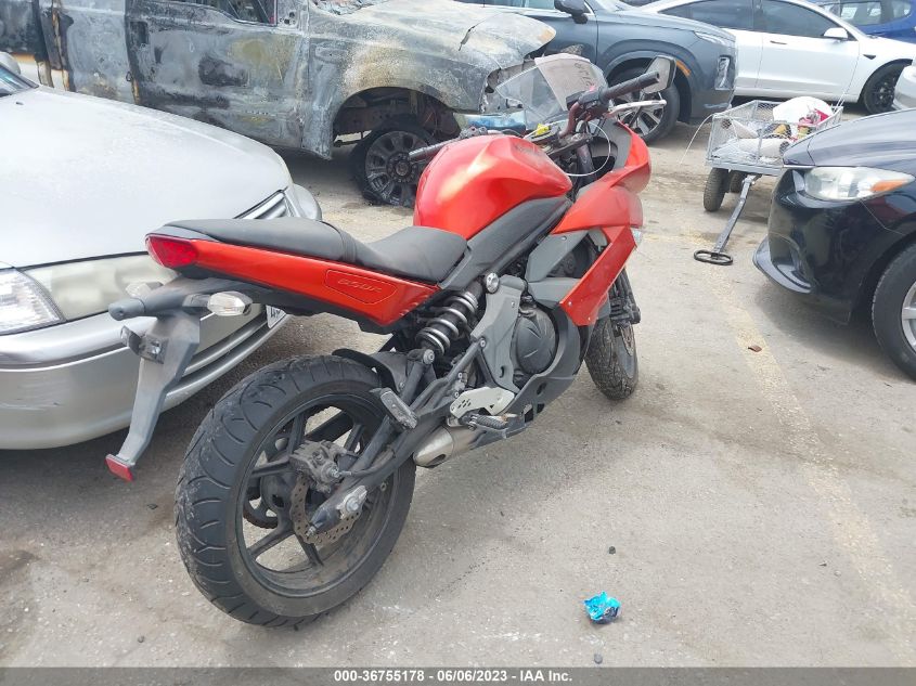 2011 KAWASAKI EX650 C - JKAEXEC12BDA69168