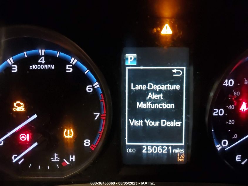 2017 TOYOTA RAV4 LE - 2T3BFREV0HW549205