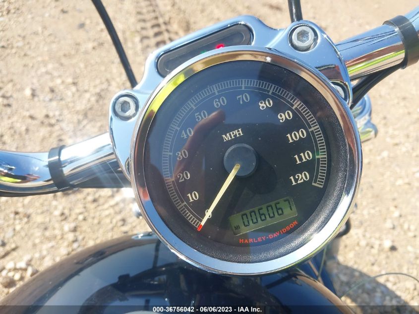 2013 HARLEY-DAVIDSON XL1200 C - 1HD1CT318DC437250