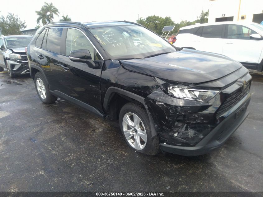 2021 TOYOTA RAV4 XLE - 2T3P1RFV4MW194617