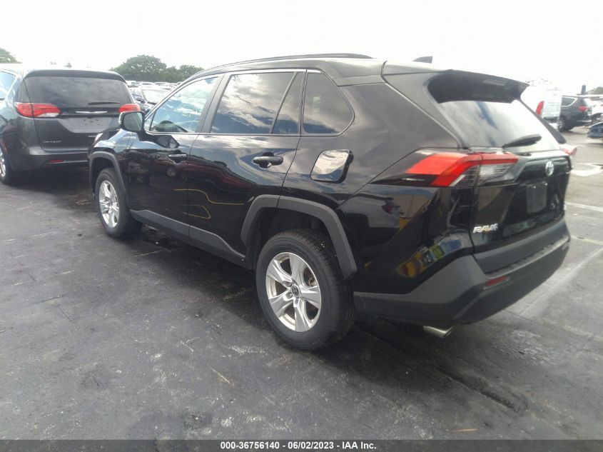 2021 TOYOTA RAV4 XLE - 2T3P1RFV4MW194617
