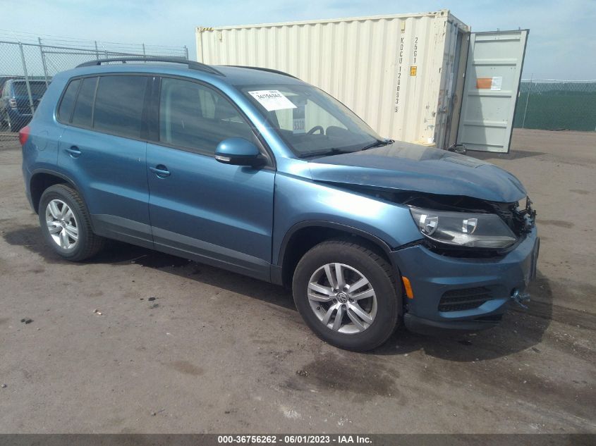 2017 VOLKSWAGEN TIGUAN S - WVGAV7AX7HK003712