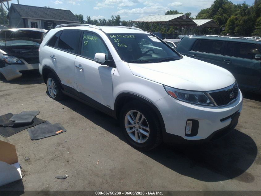 2015 KIA SORENTO LX - 5XYKTCA62FG655767