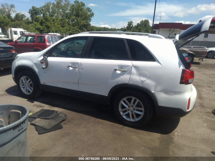 2015 KIA SORENTO LX - 5XYKTCA62FG655767