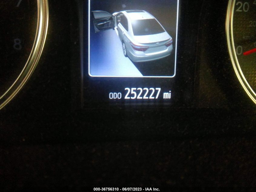 2017 TOYOTA CAMRY SE - 4T1BF1FK5HU316953