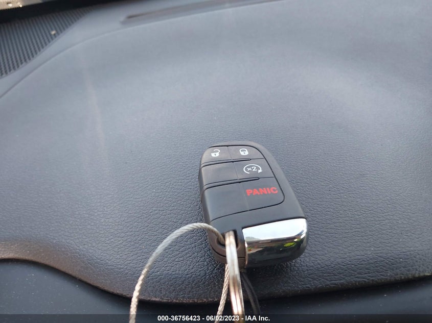 VIN ZACCJABB5HPF51996 2017 JEEP RENEGADE LATITUDE