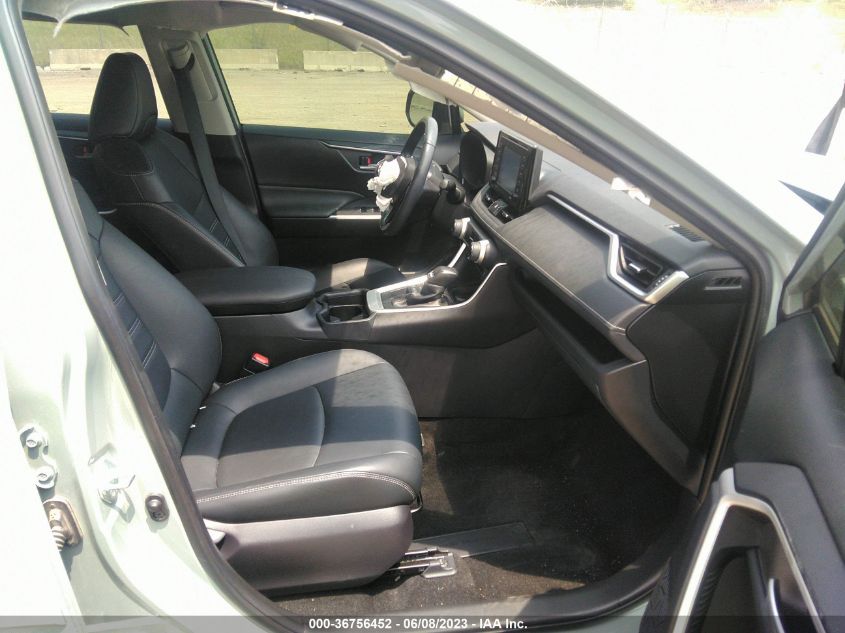 2020 TOYOTA RAV4 XLE PREMIUM - JTMA1RFV8LD524745