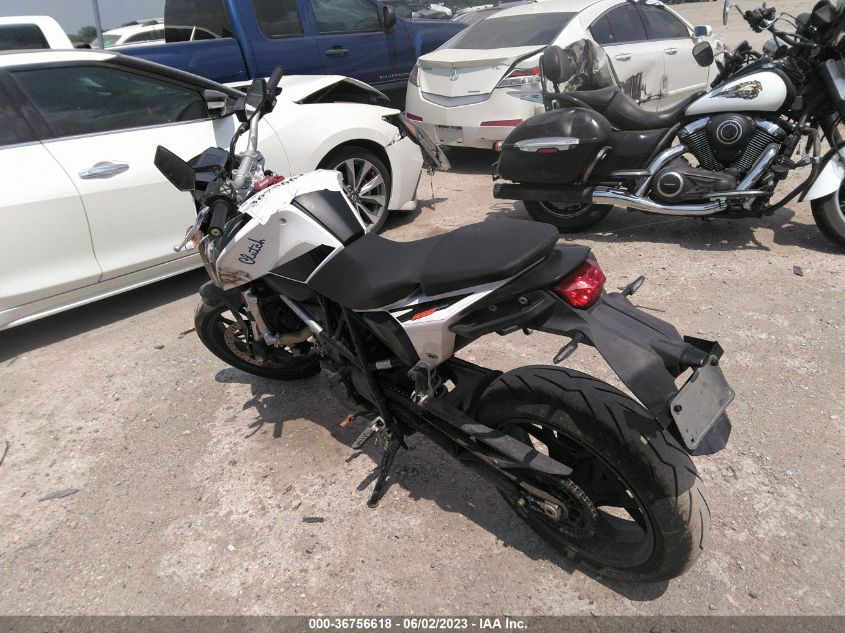 2018 KTM 690 DUKE VBKLDV400JM714552
