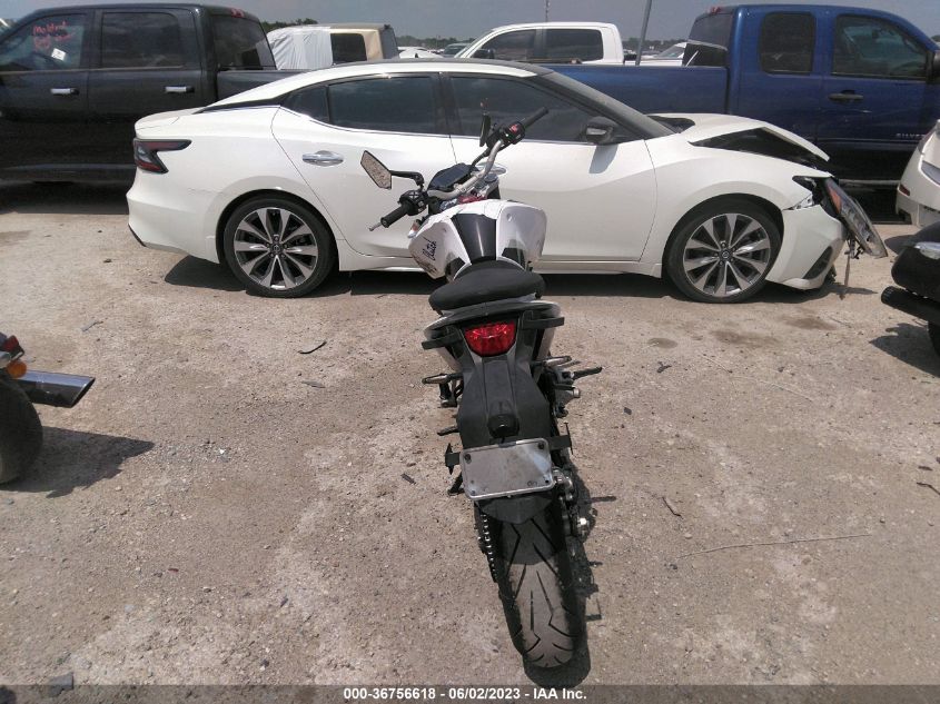 2018 KTM 690 DUKE VBKLDV400JM714552