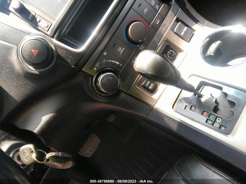 2013 TOYOTA HIGHLANDER - 5TDBK3EHXDS218114