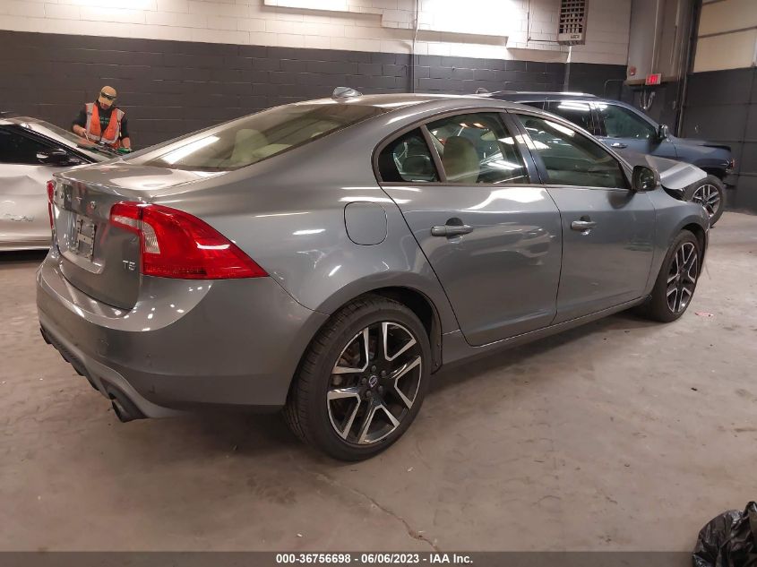 2017 VOLVO S60 DYNAMIC - YV126MFL0H2422232