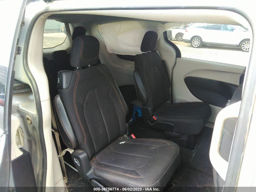 2017 CHRYSLER PACIFICA LX - 2C4RC1CG1HR509822