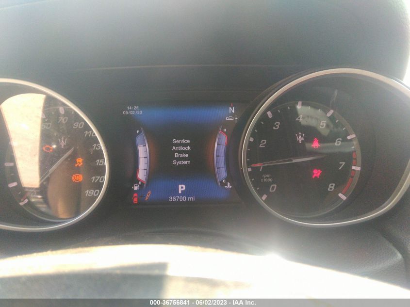 2017 MASERATI LEVANTE ZN661XUA8HX229398