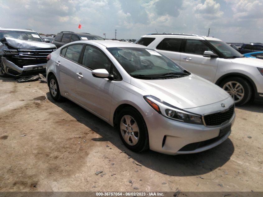 2018 KIA FORTE LX - 3KPFK4A7XJE225865