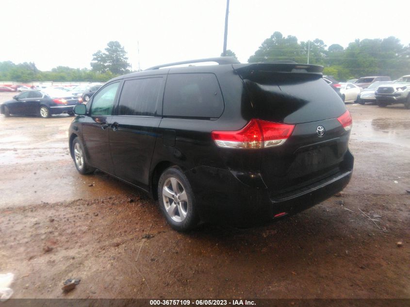 2013 TOYOTA SIENNA LE - 5TDKK3DC8DS366686