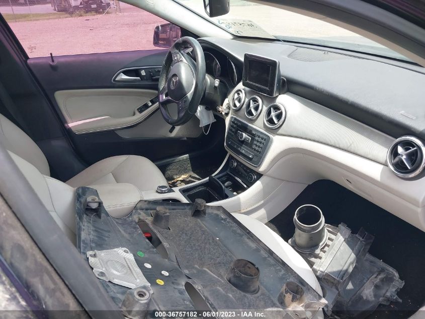 2015 MERCEDES-BENZ GLA-CLASS GLA 250 WDCTG4EB7FJ105609