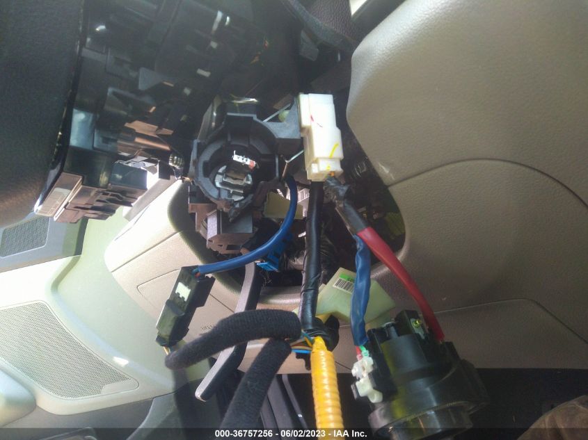 2017 HYUNDAI ELANTRA SE - KMHD74LF9HU357911