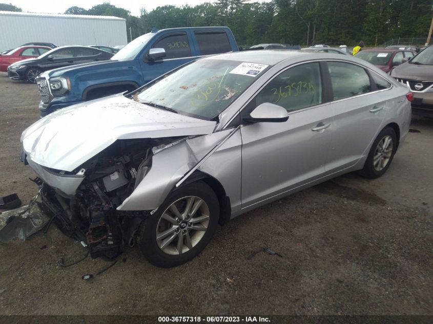 2015 HYUNDAI SONATA 2.4L SE - 5NPE24AF5FH219073