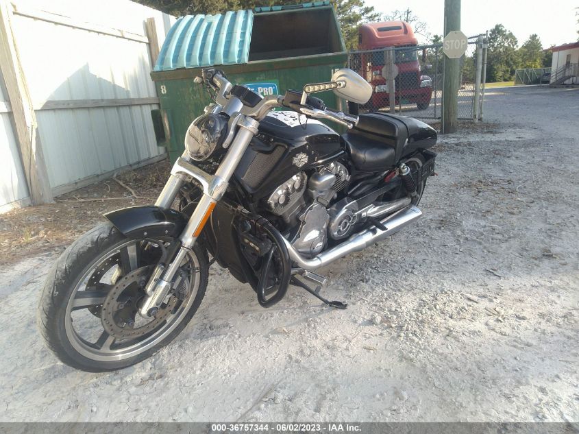 2009 HARLEY-DAVIDSON VRSCF - 1HD1HPH169K806878