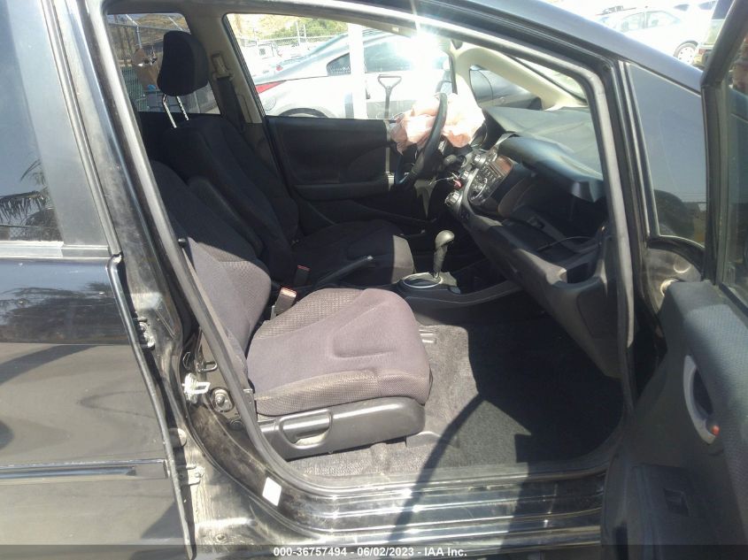 2013 HONDA FIT SPORT - JHMGE8H57DC072833