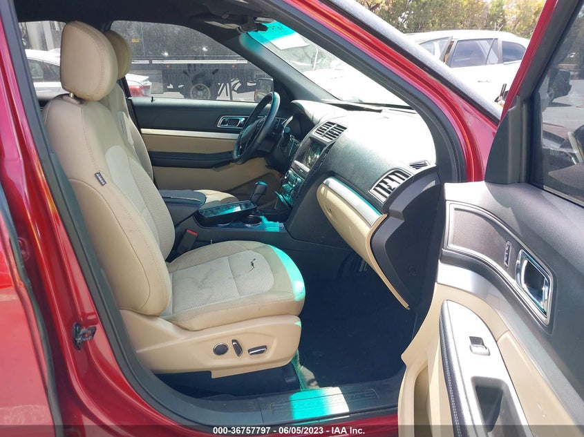 VIN 1FM5K7D85HGE13040 2017 FORD EXPLORER XLT