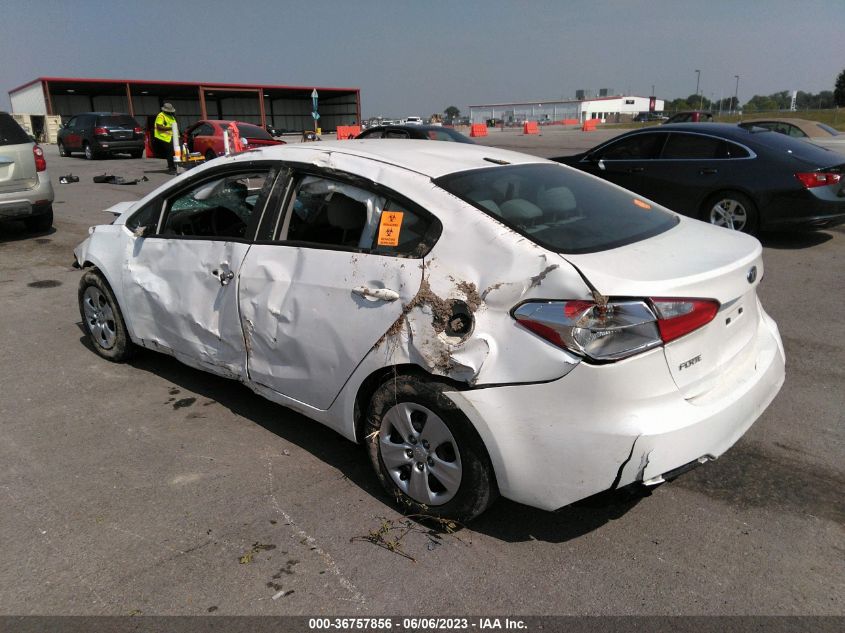 2015 KIA FORTE LX - KNAFX4A69F5260812