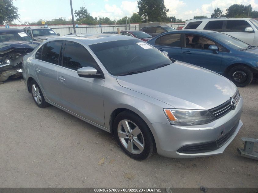 2013 VOLKSWAGEN JETTA SEDAN TDI W/PREMIUM - 3VWLL7AJXDM277811