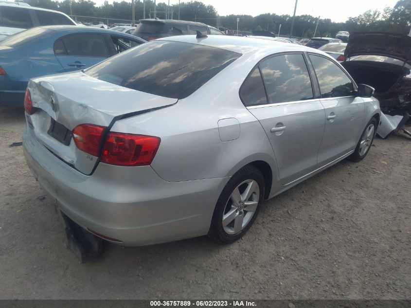 2013 VOLKSWAGEN JETTA SEDAN TDI W/PREMIUM - 3VWLL7AJXDM277811