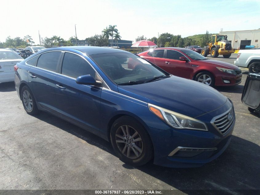 2015 HYUNDAI SONATA 2.4L SE - 5NPE24AF1FH199176