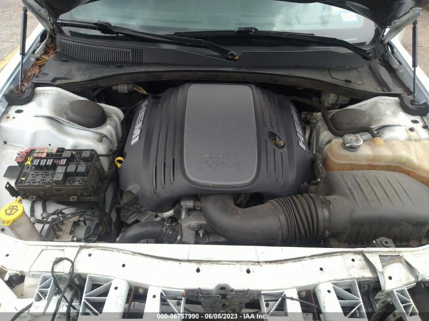 2015 CHRYSLER 300 300C PLATINUM - 2C3CCAPT4FH739536