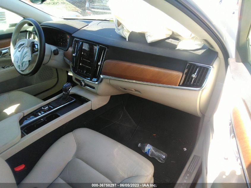 2021 VOLVO S90 MOMENTUM LVYA22MK3MP196141