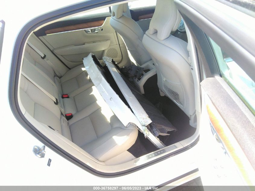 2021 VOLVO S90 MOMENTUM LVYA22MK3MP196141